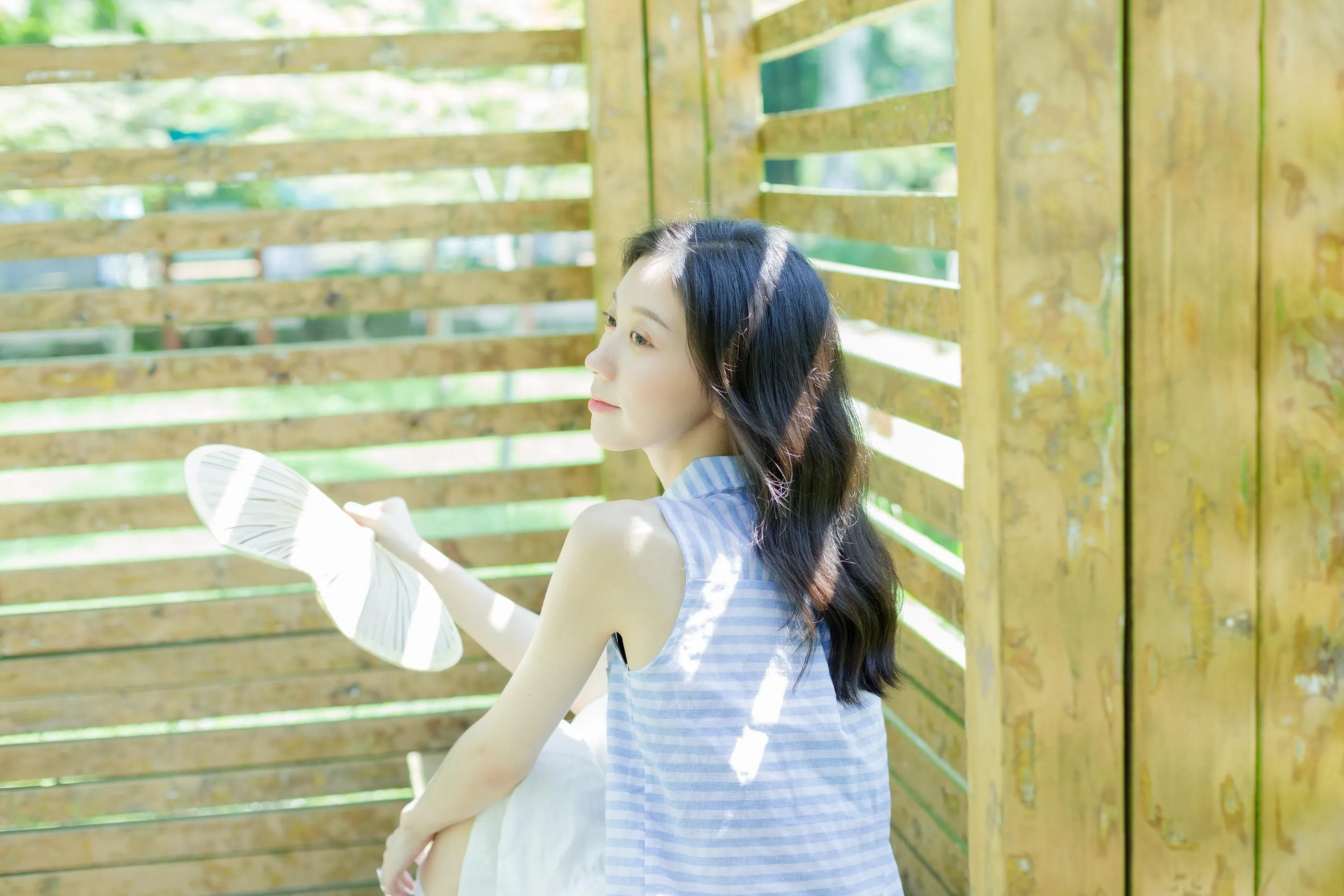 [YITUYU艺图语]2022.09.23 在你的身边 饲猫少女- [36P]插图9